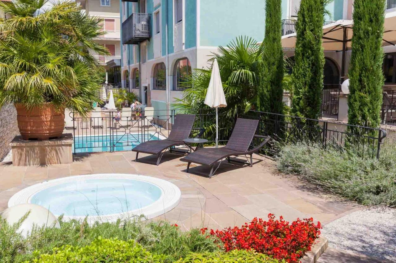 Hotel Leon d'Oro Rovereto  Buitenkant foto